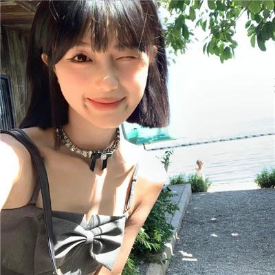 盲少爷的小女仆2023